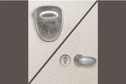 Satined steel brass with plate (excluded model Quadra-B)
